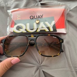 Quay Sunglasses - On The Fly Brand New